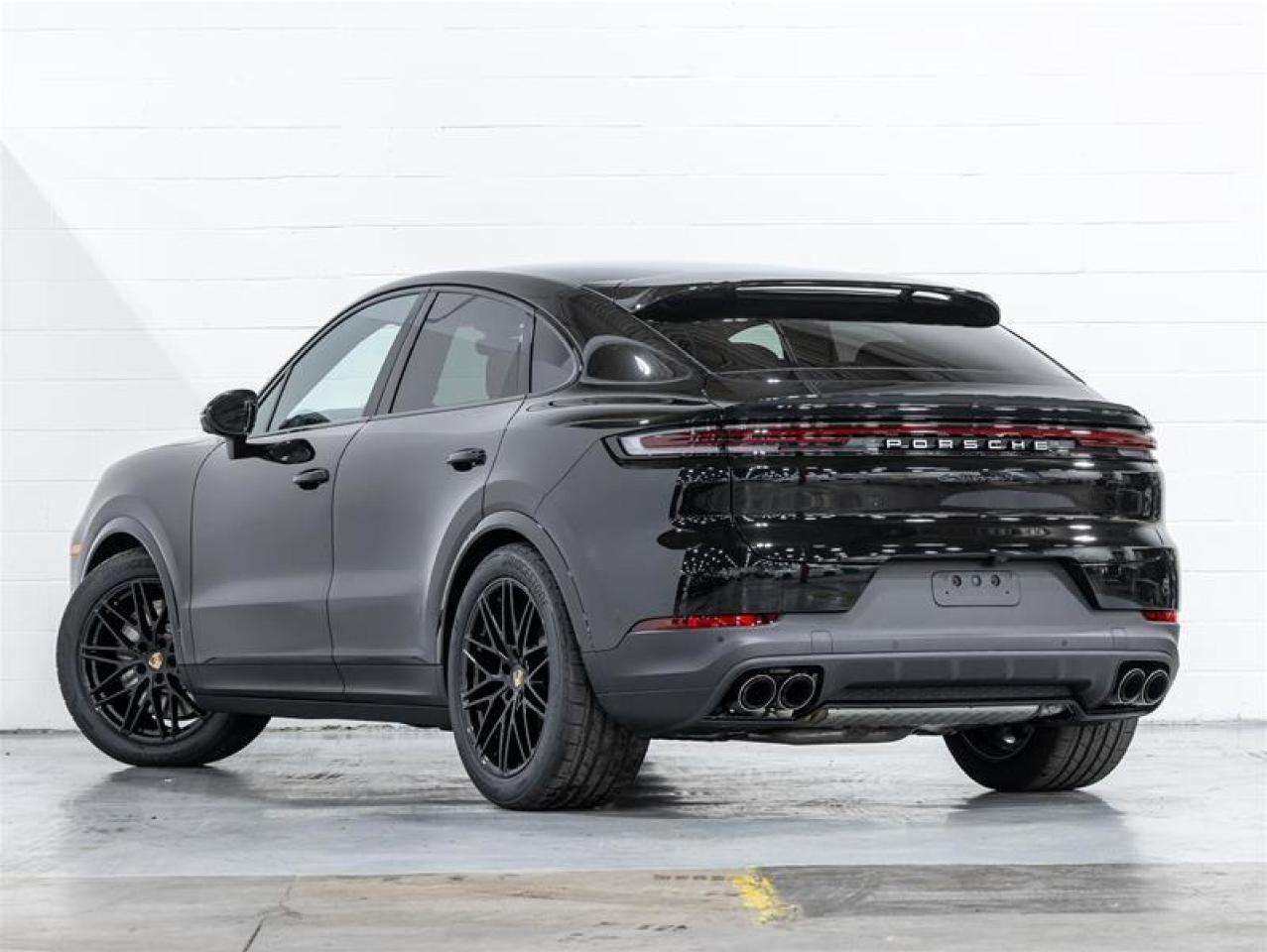 2026 Porsche Cayenne  Photo4