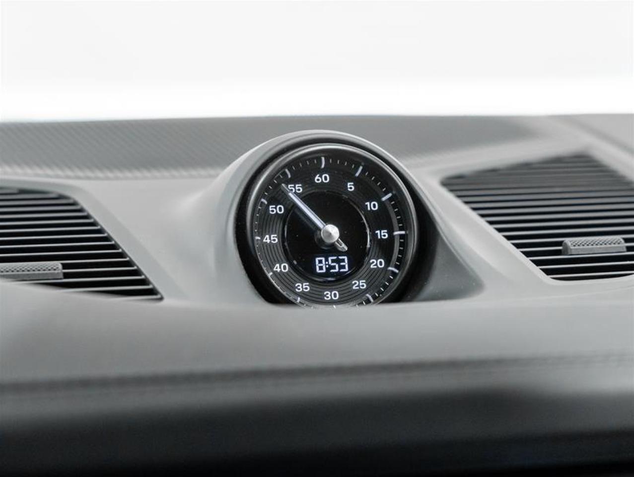 2026 Porsche Cayenne  Photo