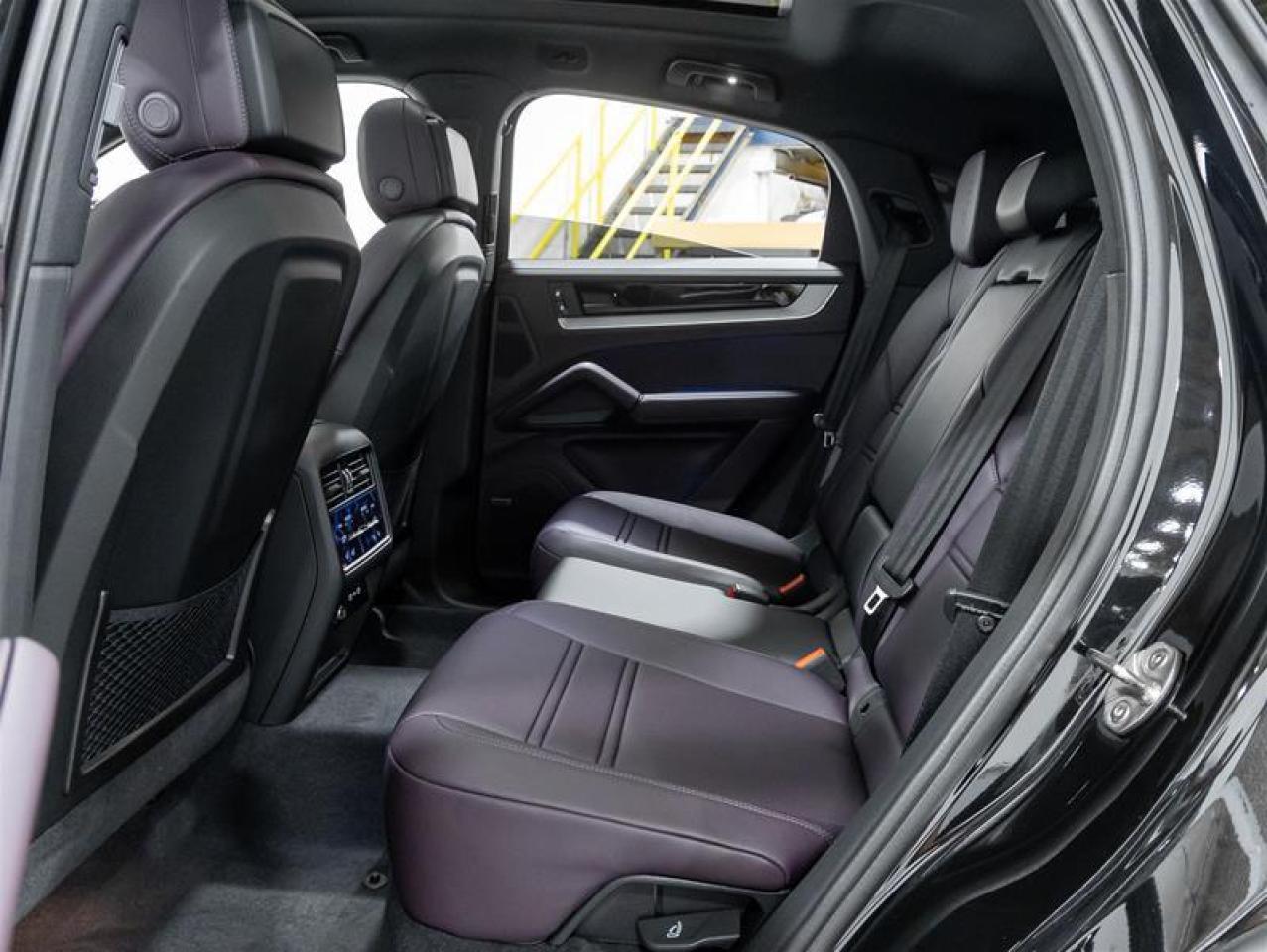 2026 Porsche Cayenne  Photo