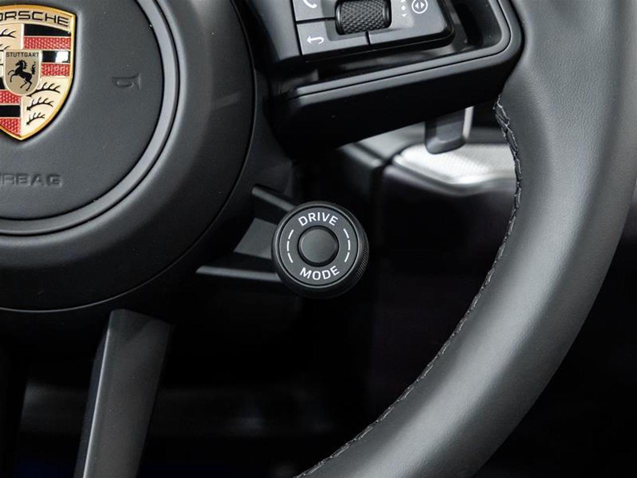 2026 Porsche Cayenne  Photo