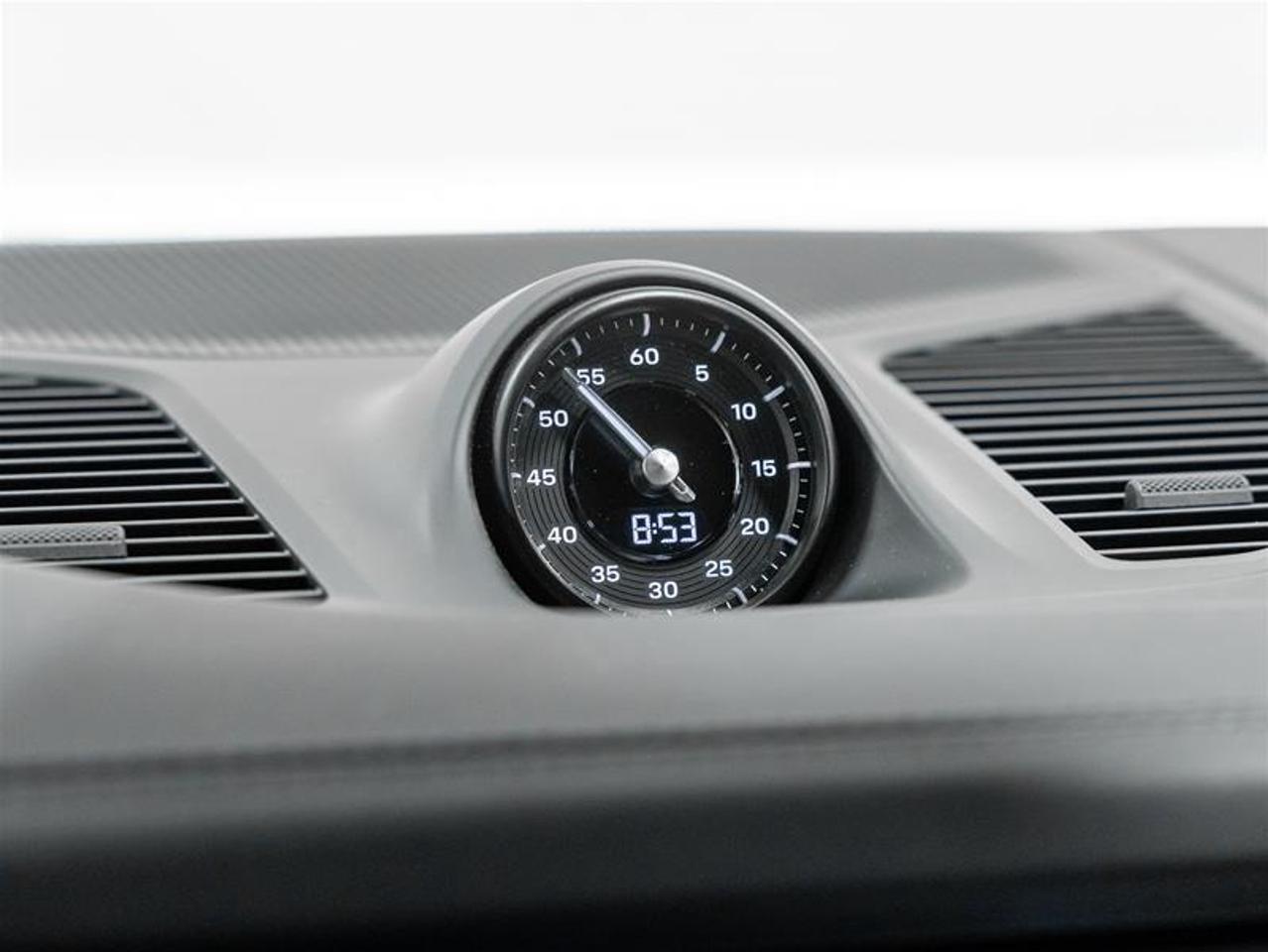 2026 Porsche Cayenne  Photo