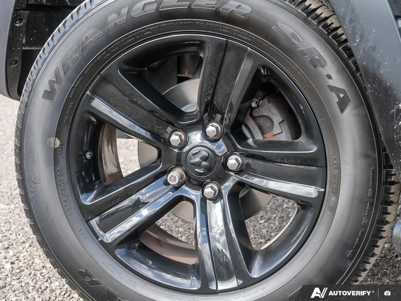 2023 RAM 1500 Classic WARLOCK 4X4 CREW CAB 5'7" BOX Photo