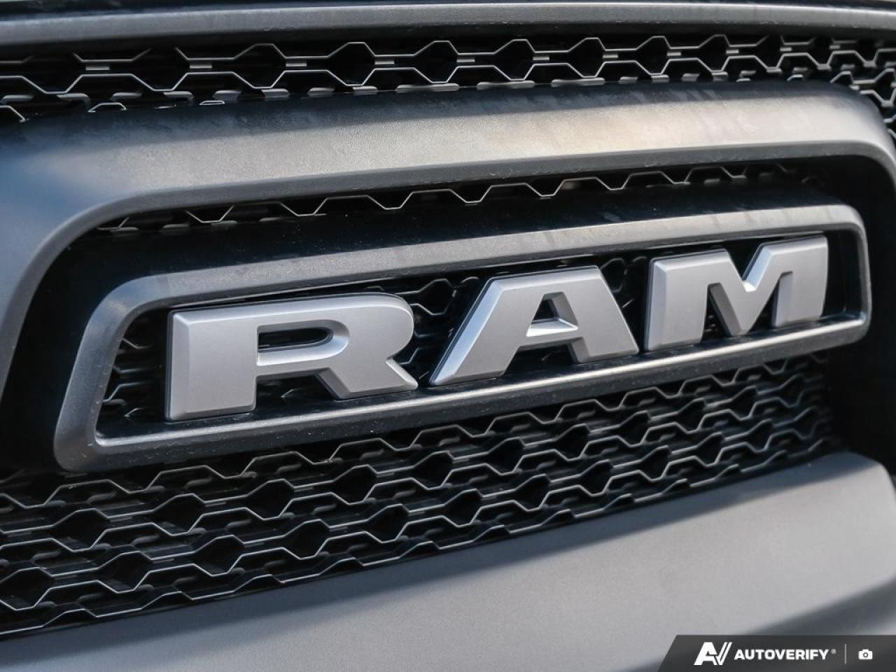 2023 RAM 1500 Classic WARLOCK 4X4 CREW CAB 5'7" BOX Photo