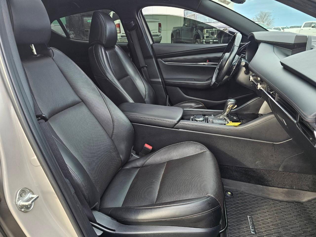 2022 Mazda 3 GT w/Turbo (A6) 4dr i-ACTIV All-Wheel Drive Sport Photo