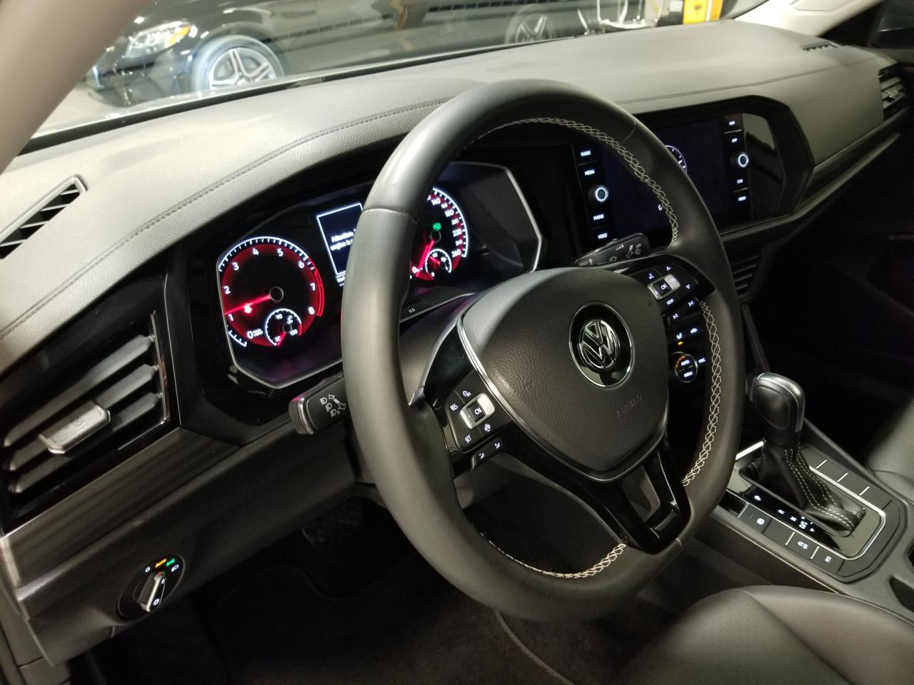2021 Volkswagen Jetta Highline (A8) 4dr Sedan Photo