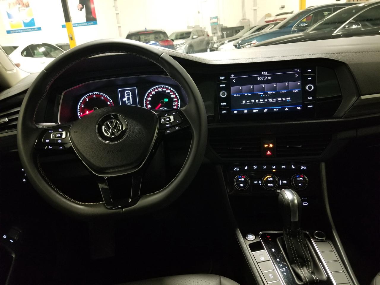 2021 Volkswagen Jetta Highline (A8) 4dr Sedan Photo