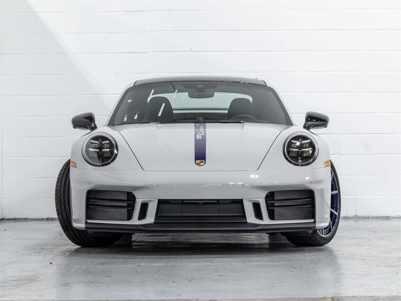 2026 Porsche 911  Photo