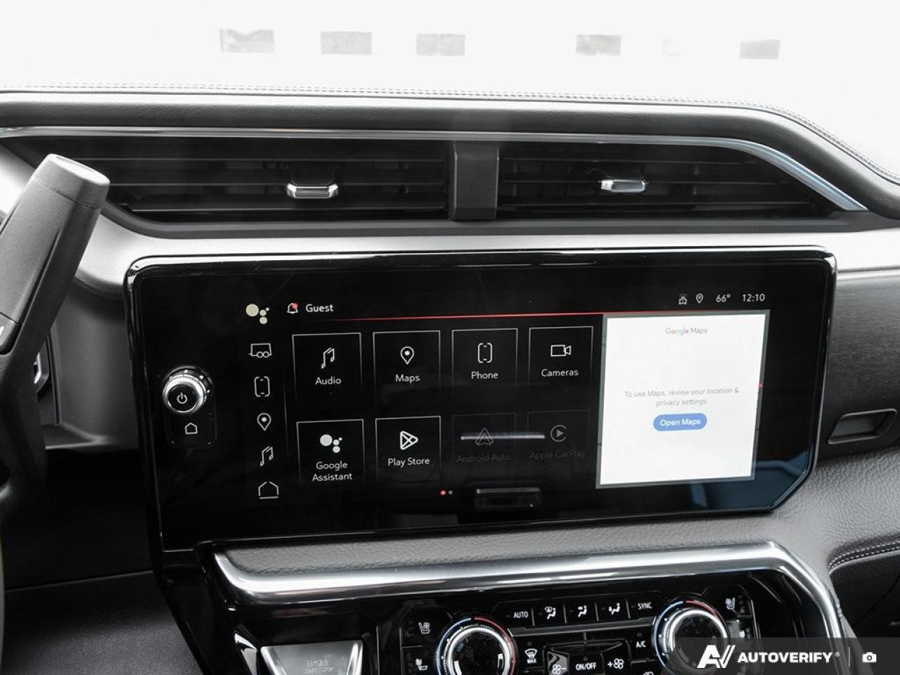 2025 GMC SIERRA 2500HD 4WD Crew Cab Standard Box Denali Photo