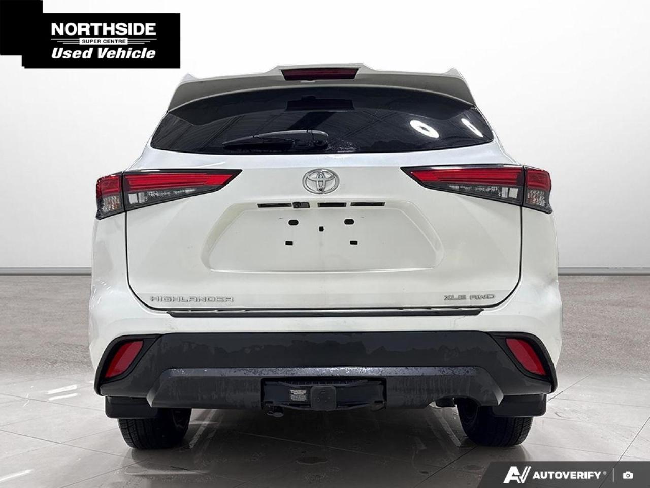 2020 Toyota Highlander XLE 4dr All-wheel Drive Photo