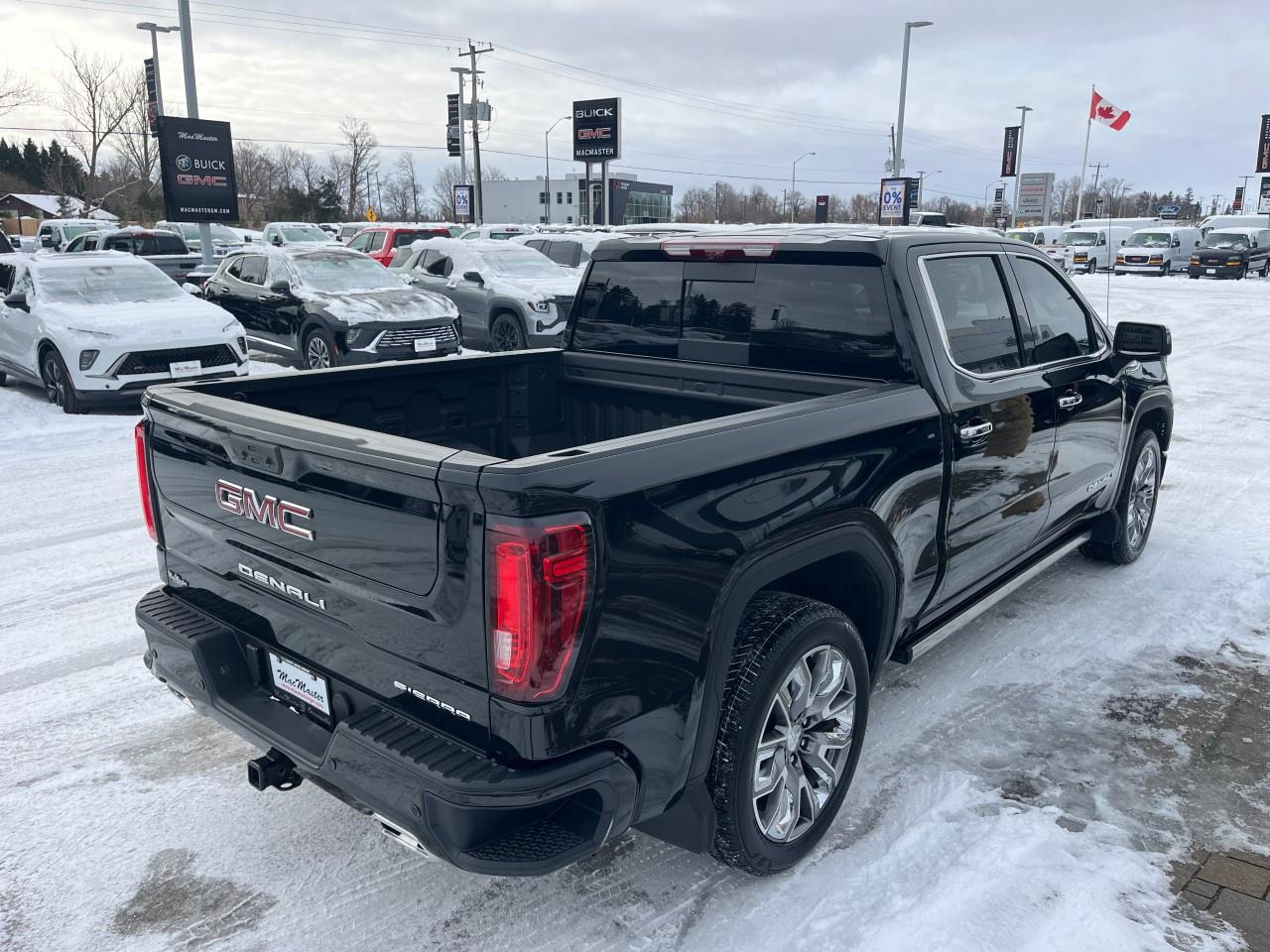 2025 GMC Sierra 1500 Crew Cab Short Box 4-Wheel Drive Denali Photo