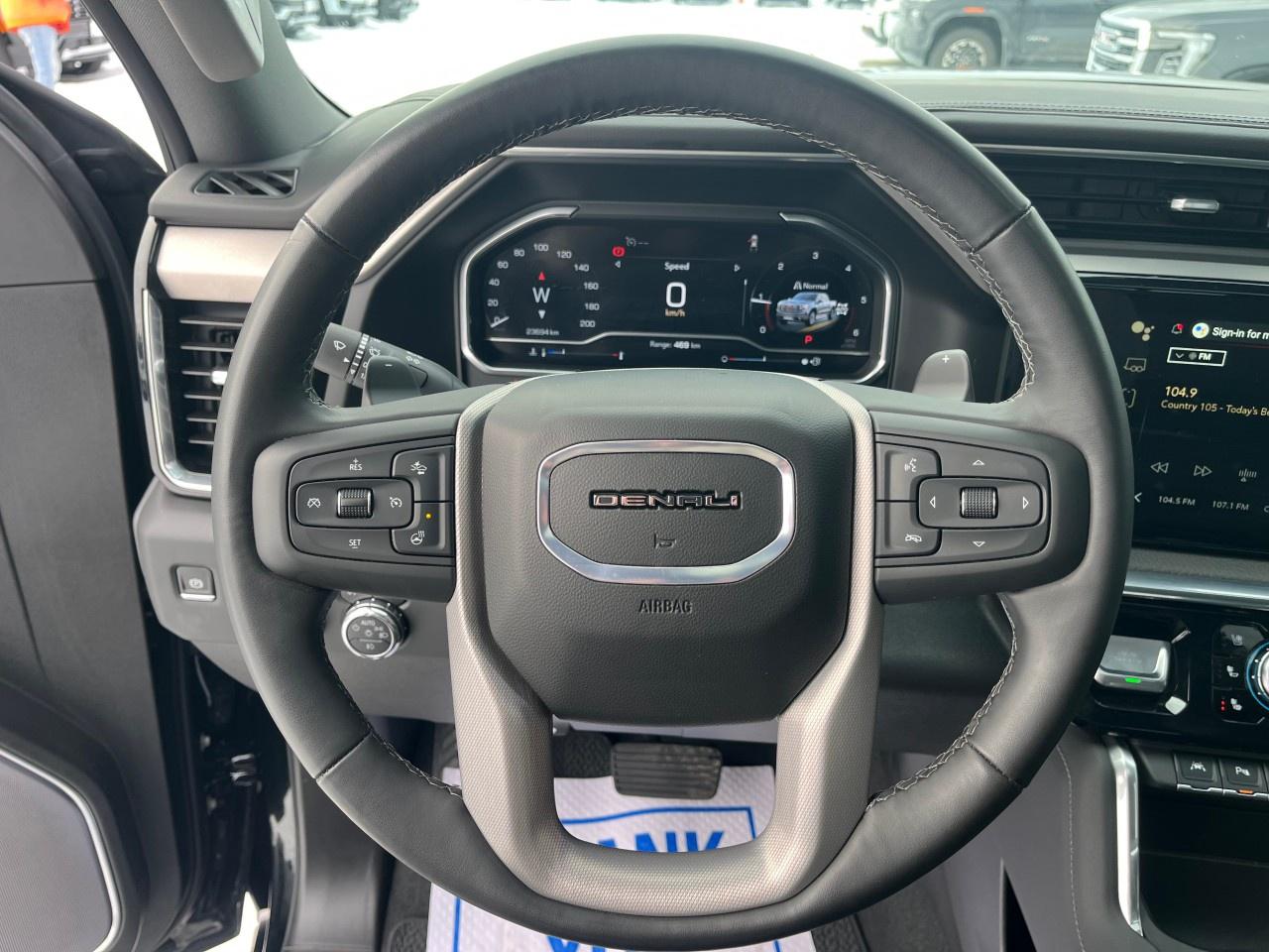 2025 GMC Sierra 1500 Crew Cab Short Box 4-Wheel Drive Denali Photo