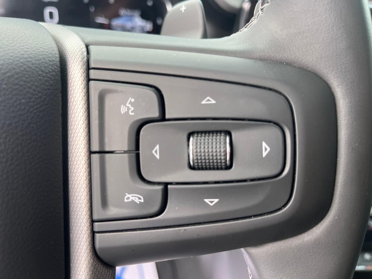 2025 GMC Sierra 1500 Crew Cab Short Box 4-Wheel Drive Denali Photo