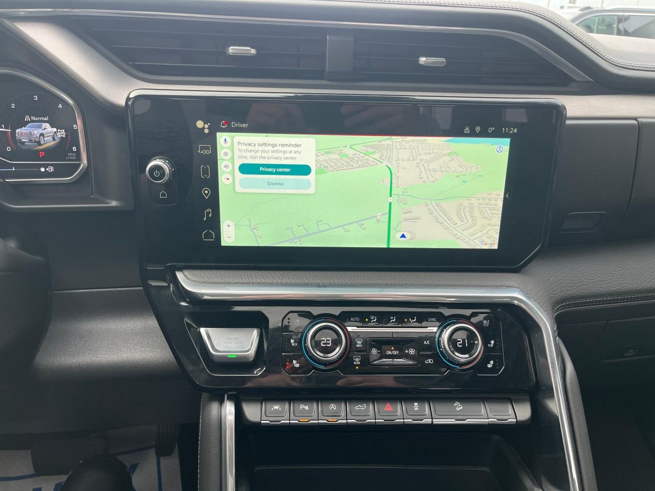 2025 GMC Sierra 1500 Crew Cab Short Box 4-Wheel Drive Denali Photo