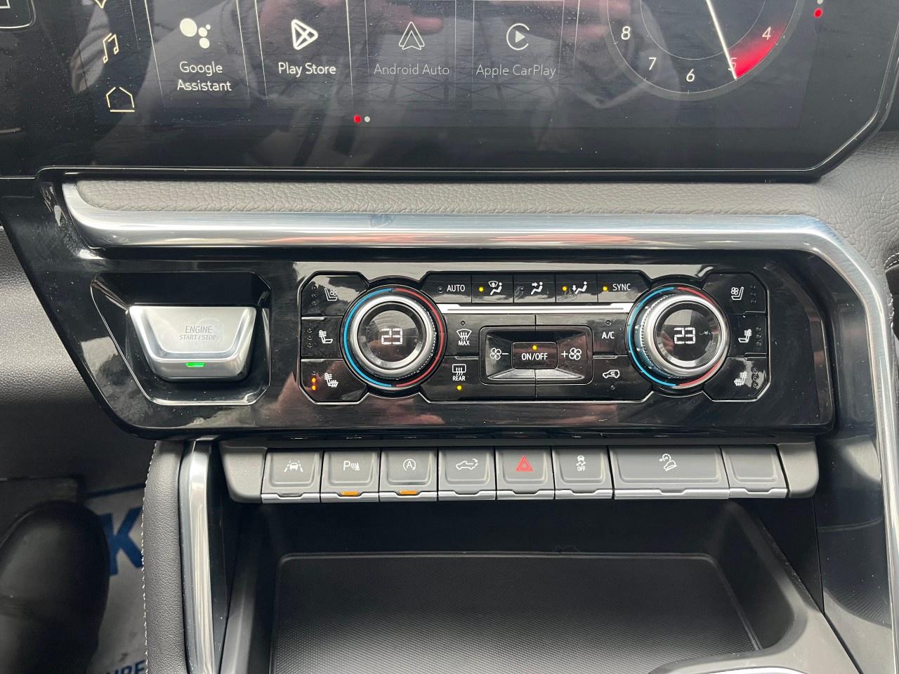 2025 GMC Sierra 1500 Crew Cab Short Box 4-Wheel Drive Denali Photo