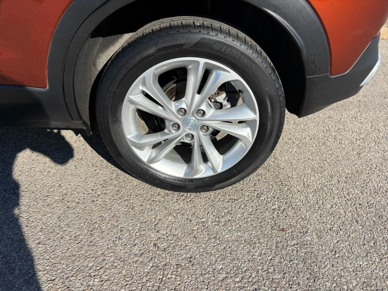 2021 Buick Encore GX Preferred All-Wheel Drive Photo3