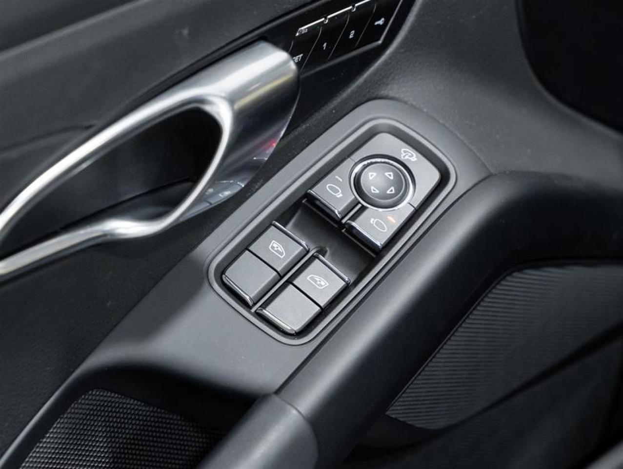 2025 Porsche 718 Cayman  Photo