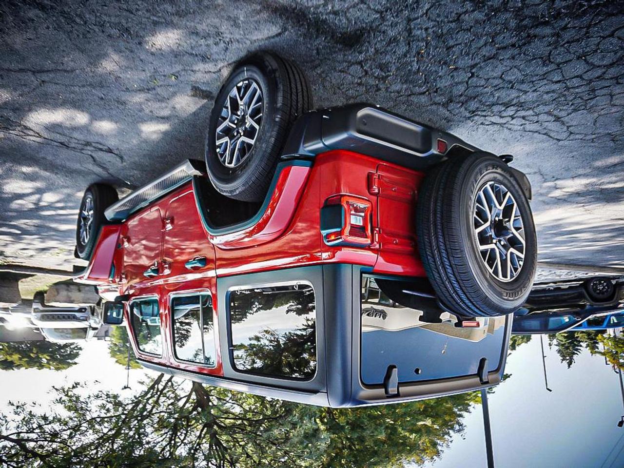 2025 Jeep Wrangler  Photo