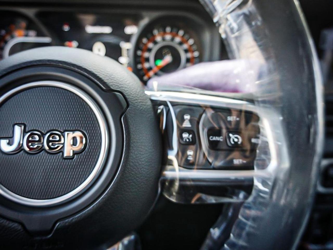 2025 Jeep Wrangler  Photo