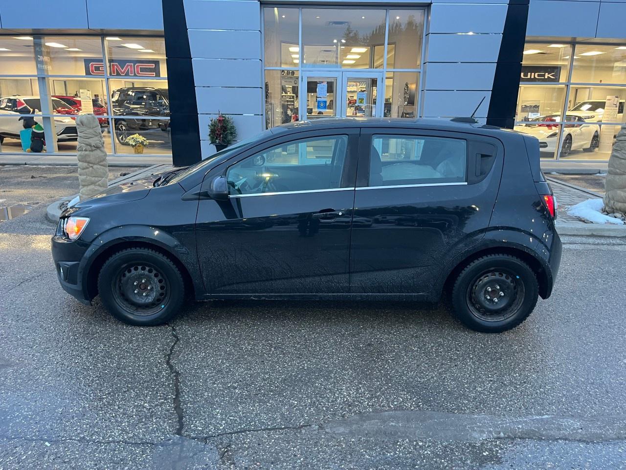 2015 Chevrolet Sonic 5dr HB LT Auto Photo