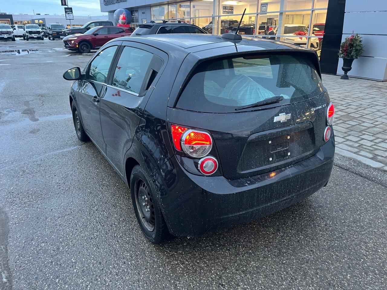 2015 Chevrolet Sonic 5dr HB LT Auto Photo