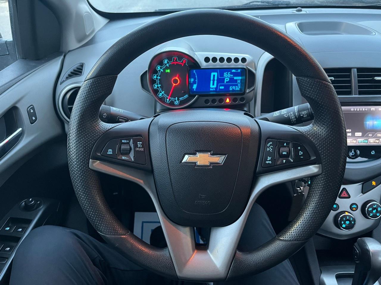 2015 Chevrolet Sonic 5dr HB LT Auto Photo