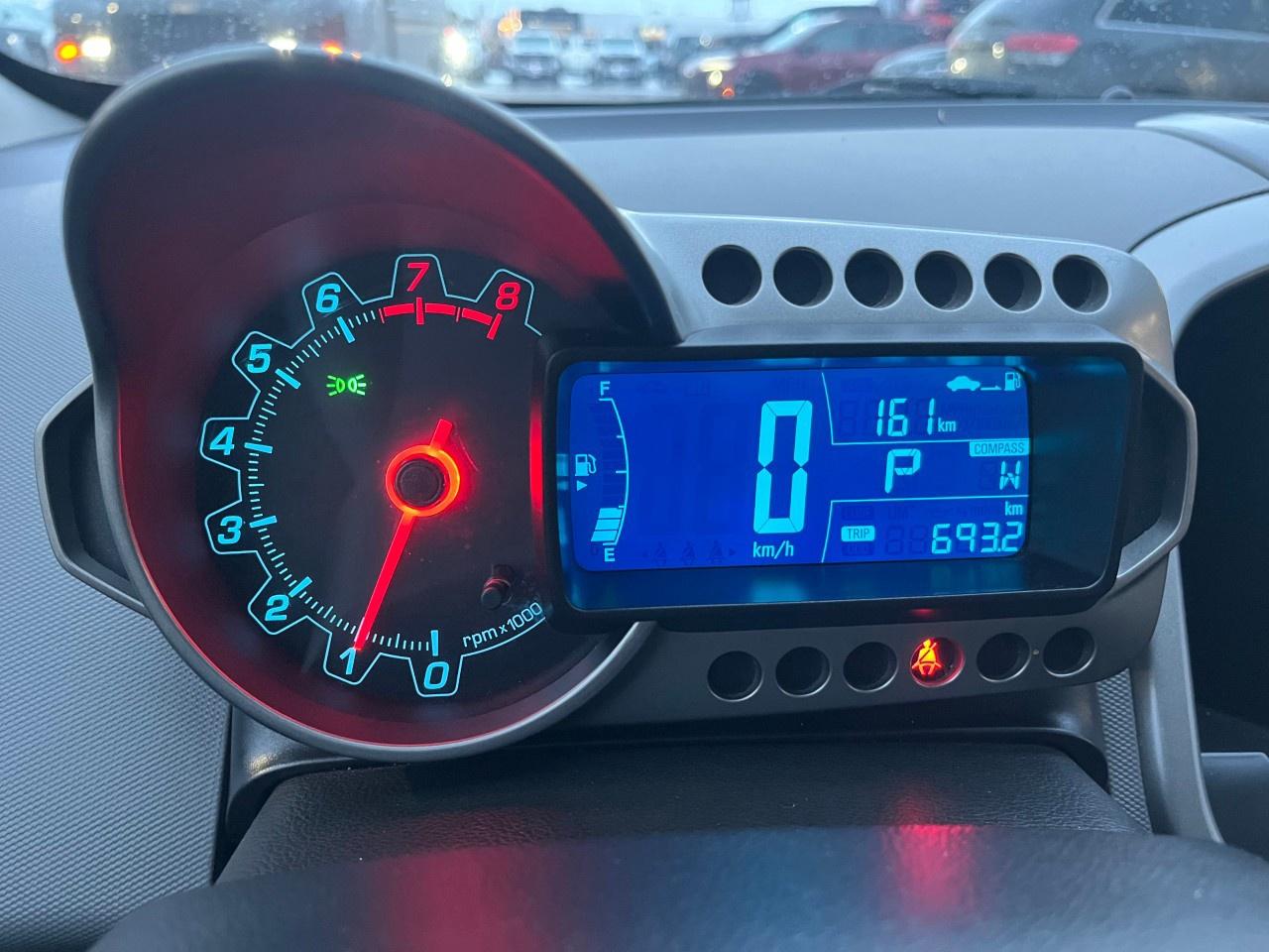 2015 Chevrolet Sonic 5dr HB LT Auto Photo