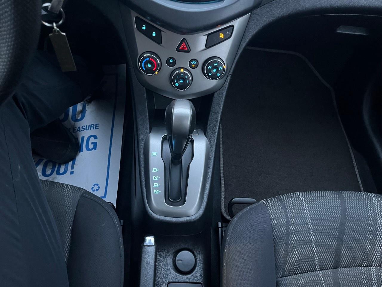 2015 Chevrolet Sonic 5dr HB LT Auto Photo