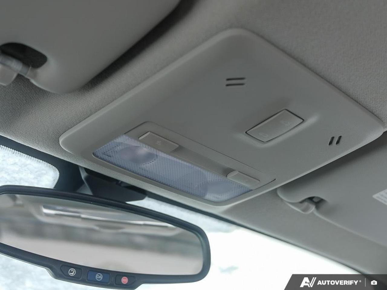 2015 Chevrolet Sonic 5dr HB LT Man Photo