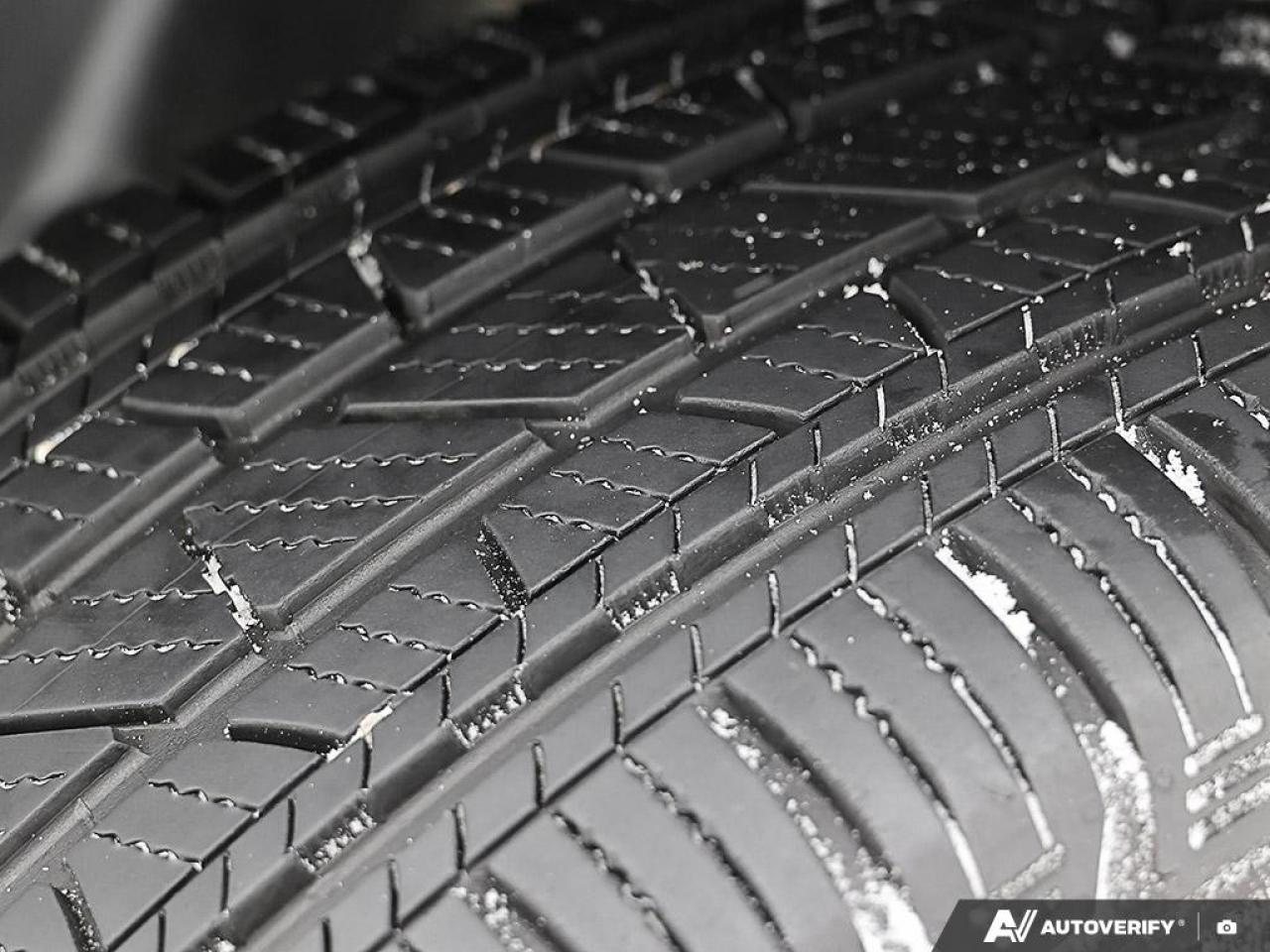 2014 Ford Explorer FWD 4dr XLT Photo