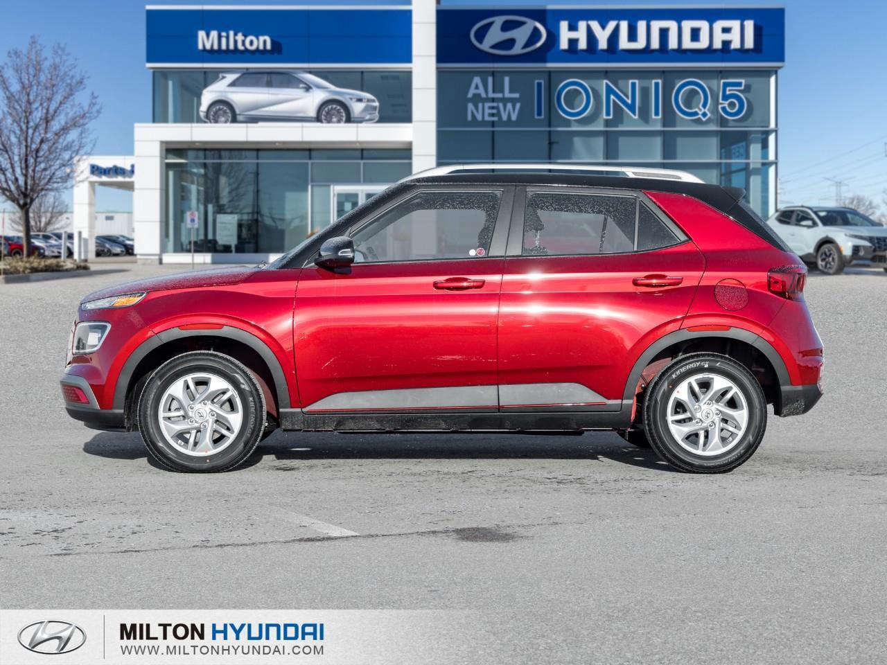 2026 Hyundai Venue Preferred w/Two-Tone 4dr Front-Wheel Drive Photo2