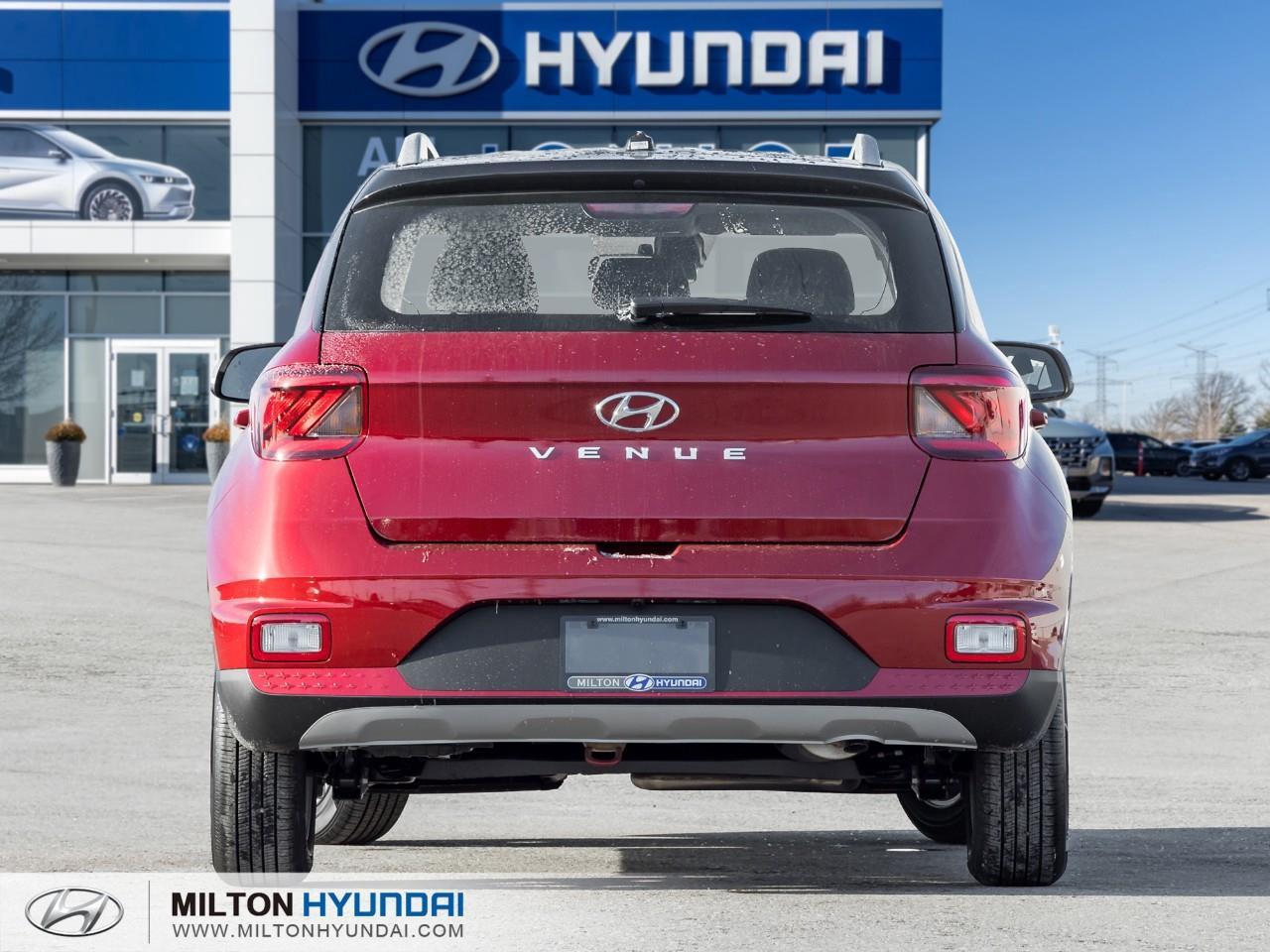 2026 Hyundai Venue Preferred w/Two-Tone 4dr Front-Wheel Drive Photo