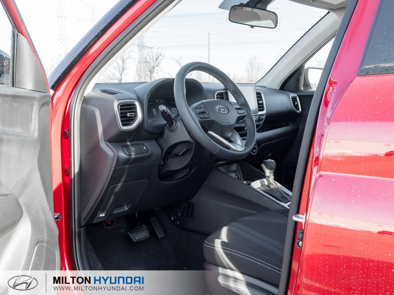 2026 Hyundai Venue Preferred w/Two-Tone 4dr Front-Wheel Drive Photo