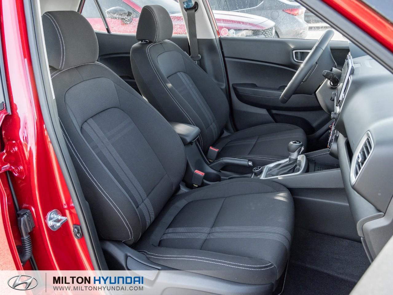 2026 Hyundai Venue Preferred w/Two-Tone 4dr Front-Wheel Drive Photo