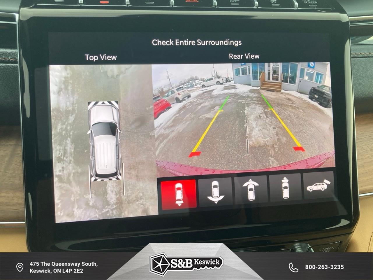 2025 Jeep Grand Cherokee Summit 4dr 4x4 Photo