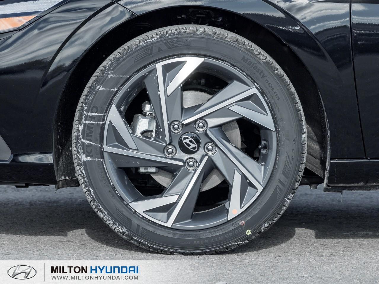 2026 Hyundai Elantra PREFERRED 4DR SEDAN Photo3