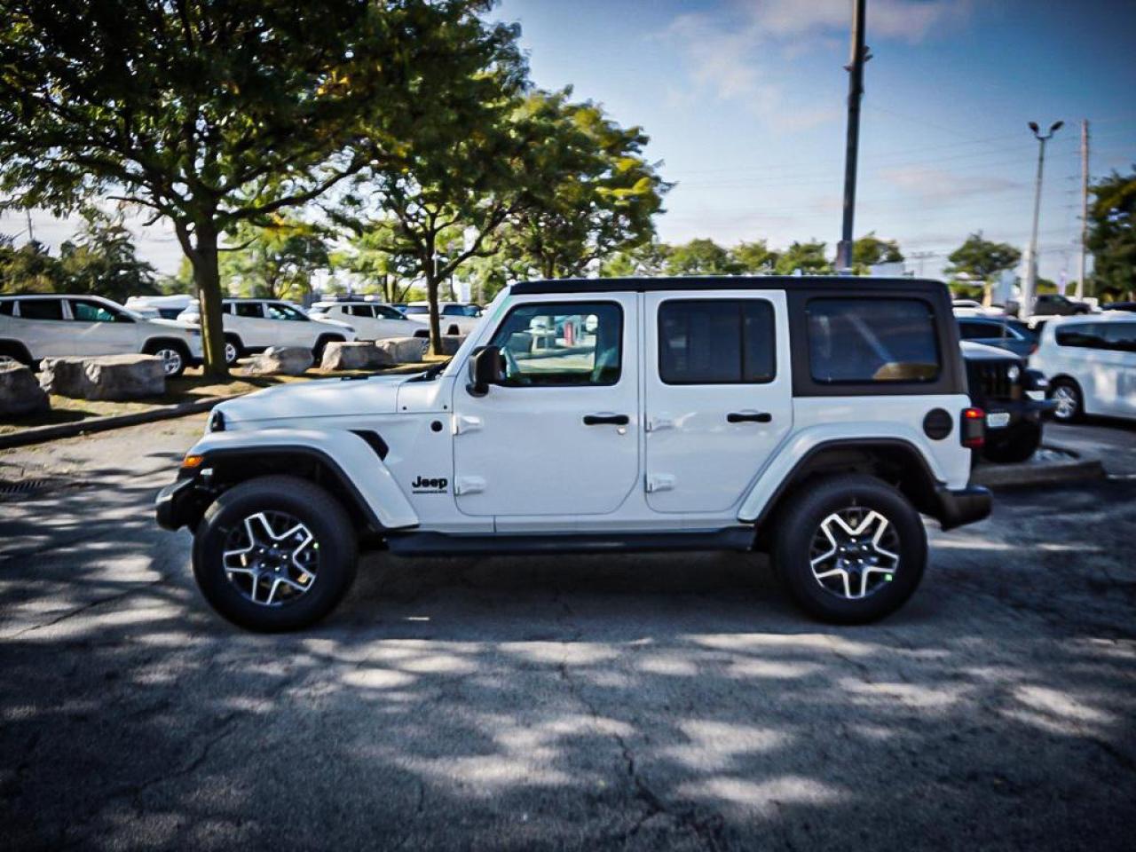 2025 Jeep Wrangler  Photo