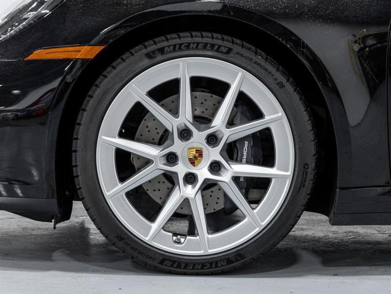 2025 Porsche 911  Photo