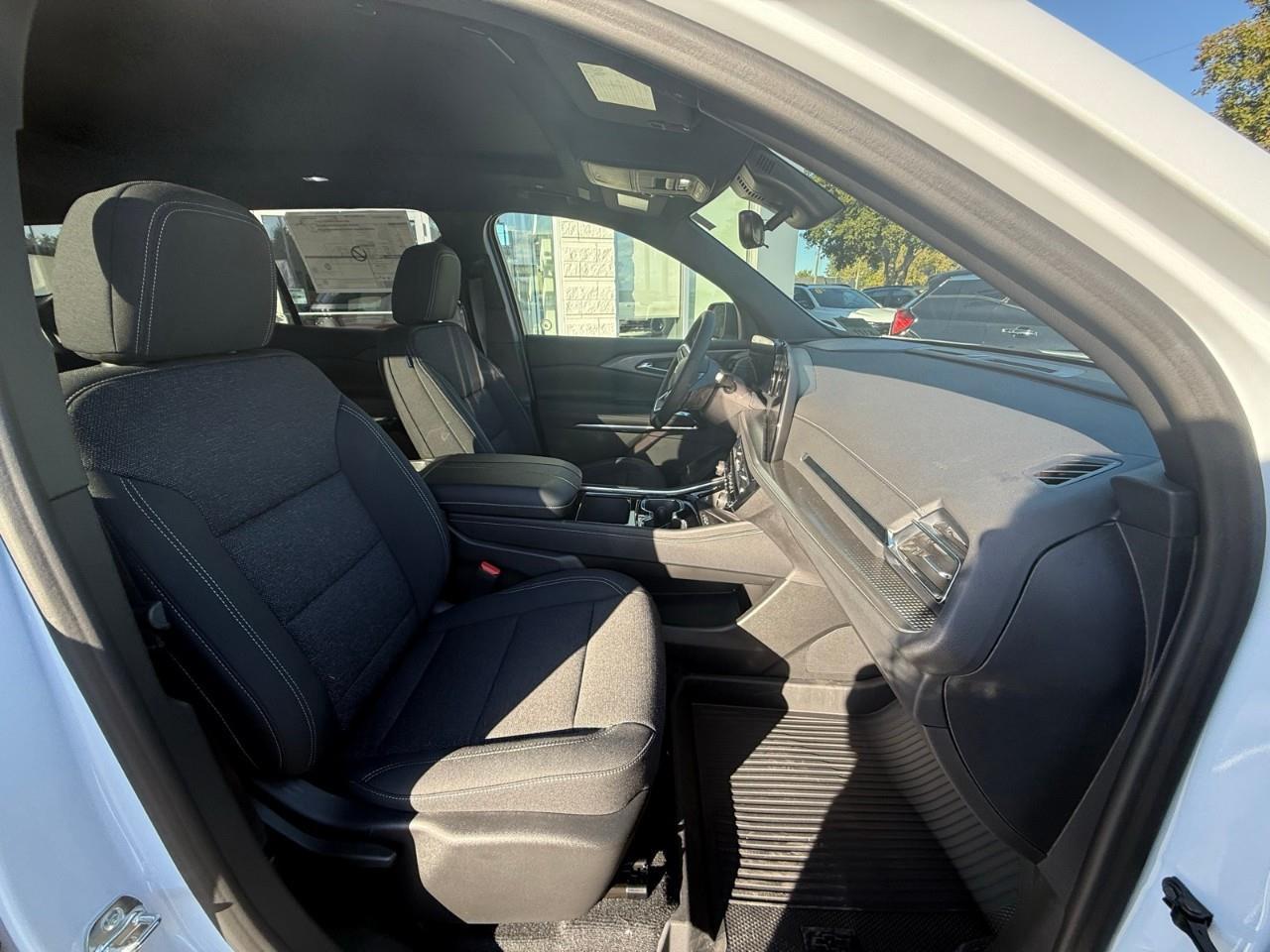 2026 Chevrolet Traverse LT 4dr All-Wheel Drive Photo