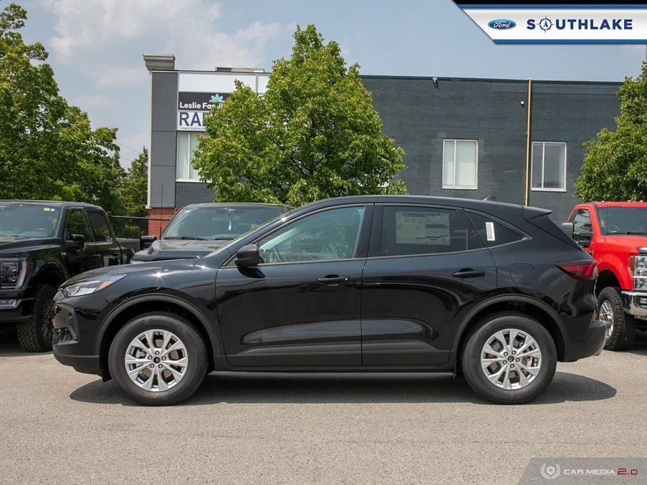 2025 Ford Escape Active 4dr All-Wheel Drive Photo2