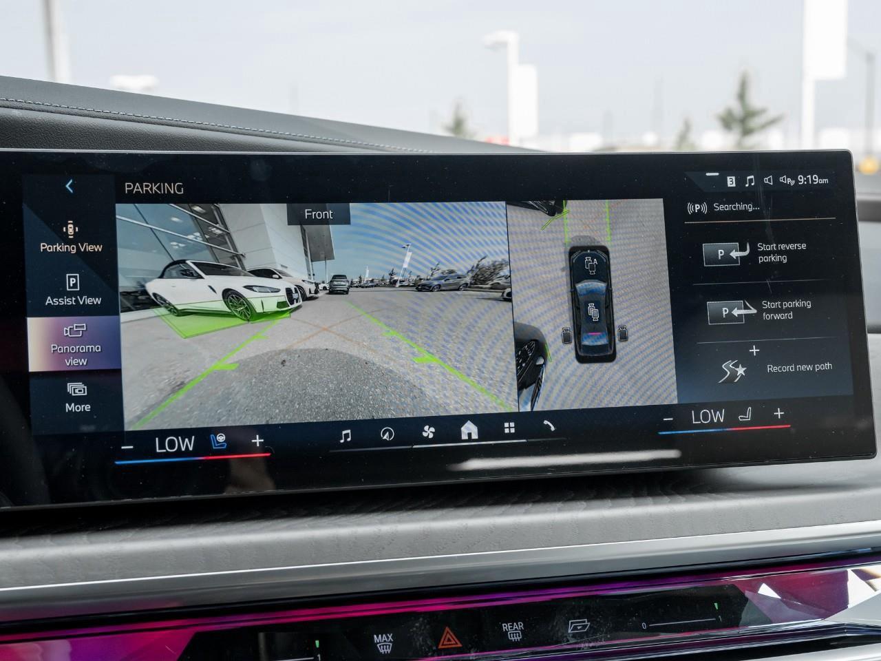 2025 BMW 760 i xDrive 4dr All-Wheel Drive Sedan Photo