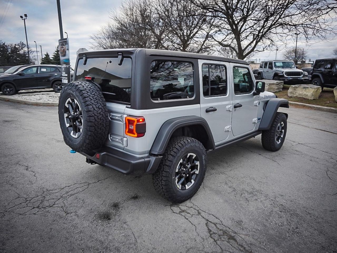 2024 Jeep Wrangler 4xe  Photo