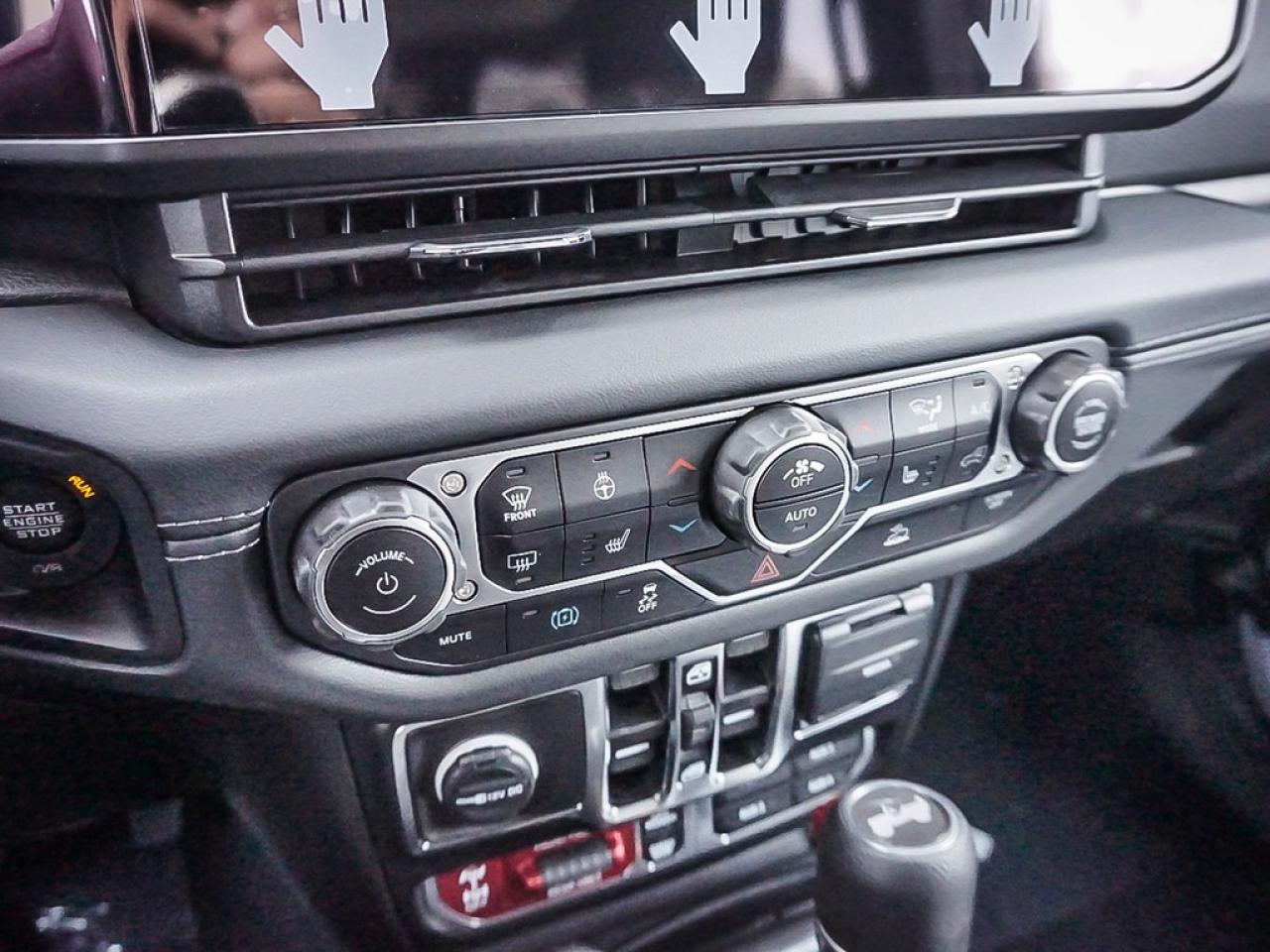 2024 Jeep Wrangler 4xe  Photo