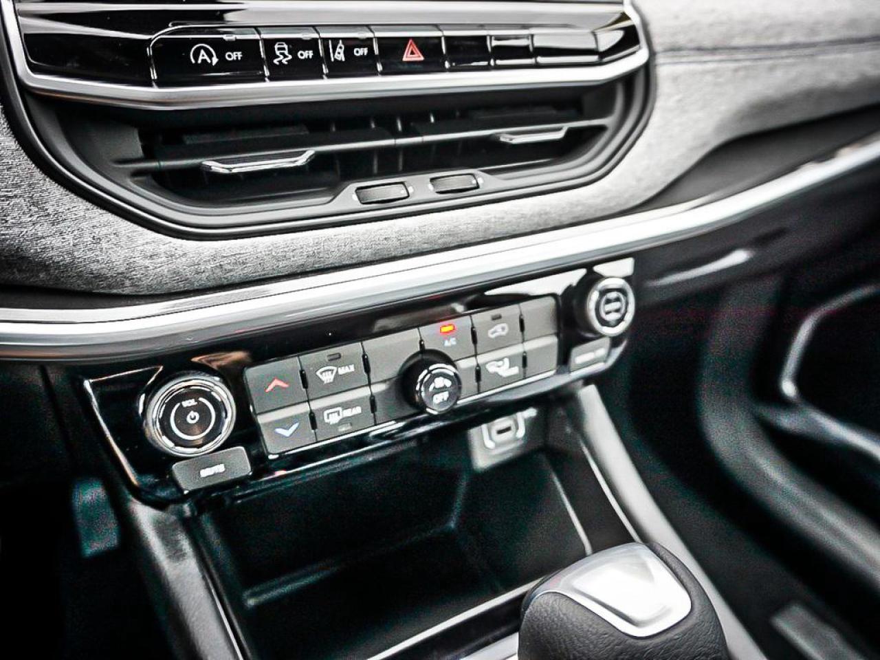 2026 Jeep Compass  Photo