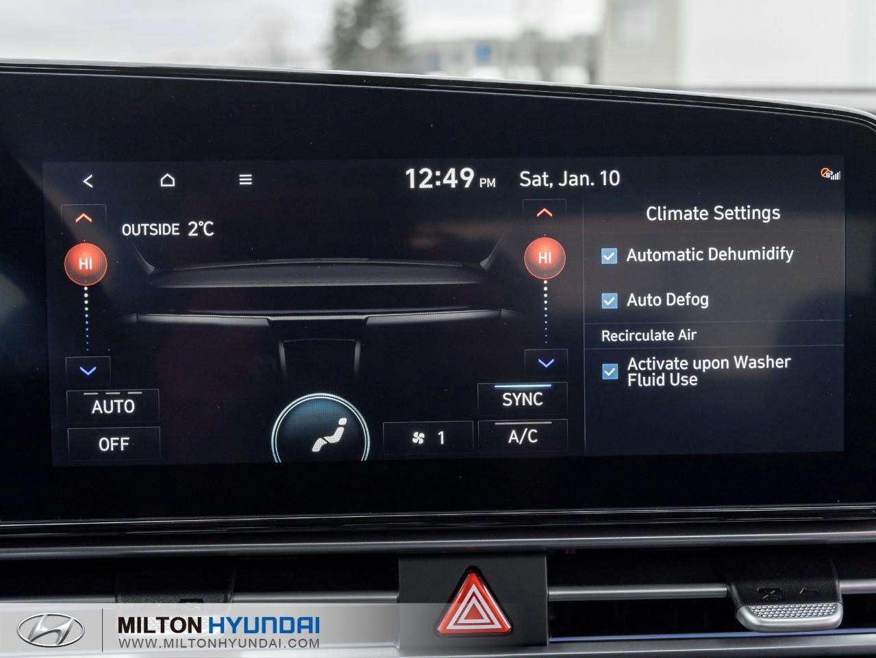 2026 Hyundai Elantra HEV Luxury 4dr Sedan Photo