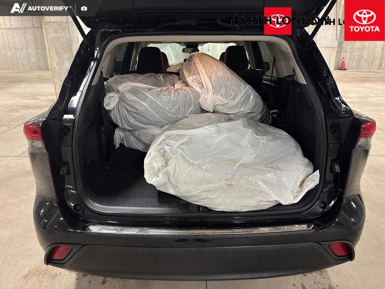 2023 Toyota Highlander  Photo