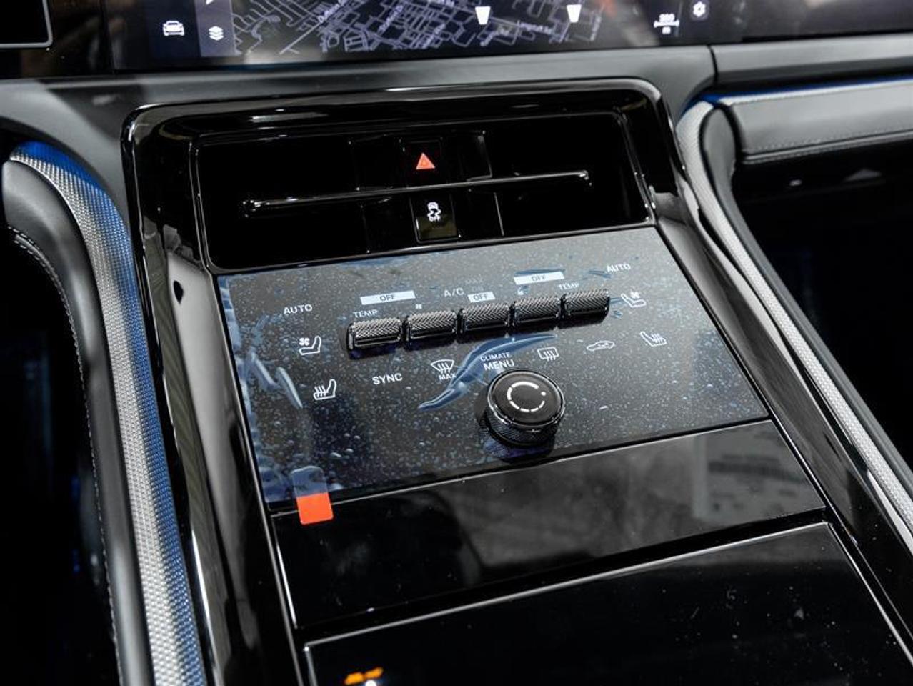 2025 Porsche Panamera  Photo