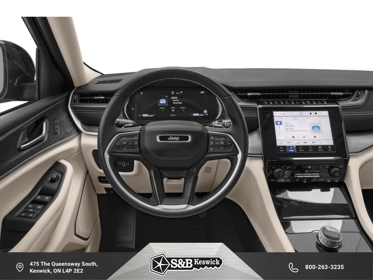 2025 Jeep Grand Cherokee Laredo 4dr 4x4 Photo3