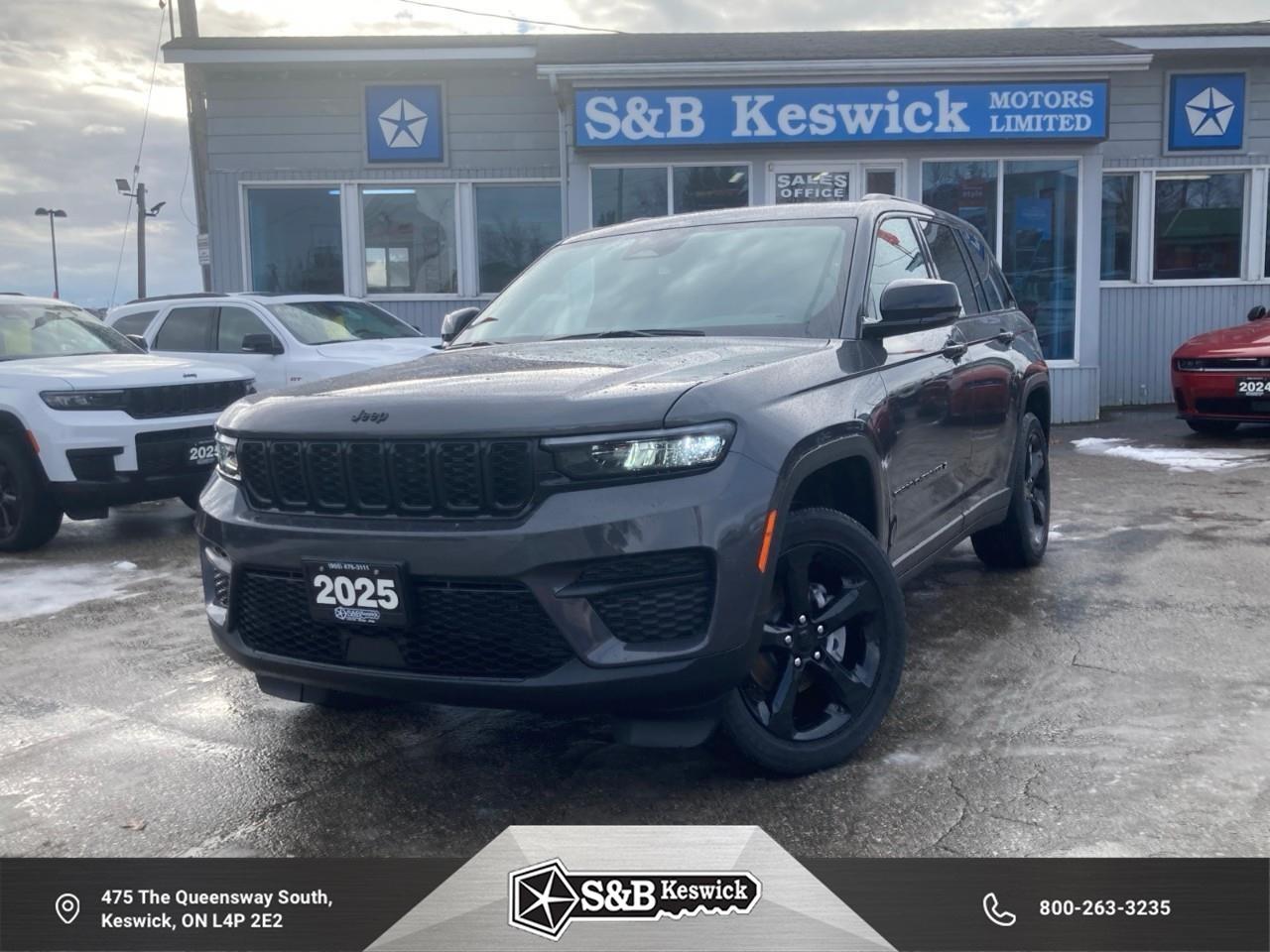 2025 Jeep Grand Cherokee Laredo 4dr 4x4 Photo