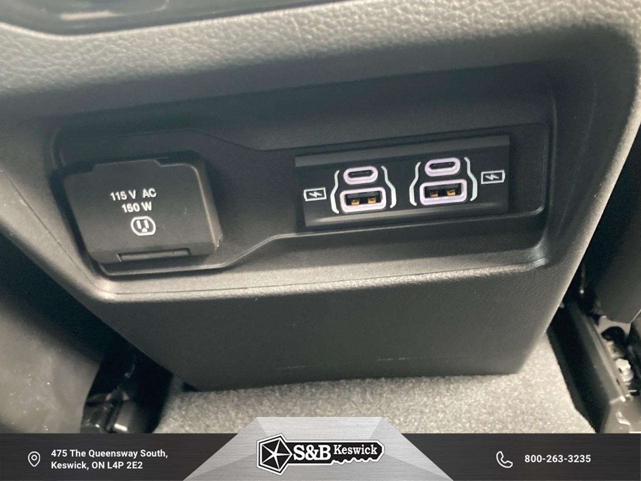 2025 Jeep Grand Cherokee Laredo 4dr 4x4 Photo