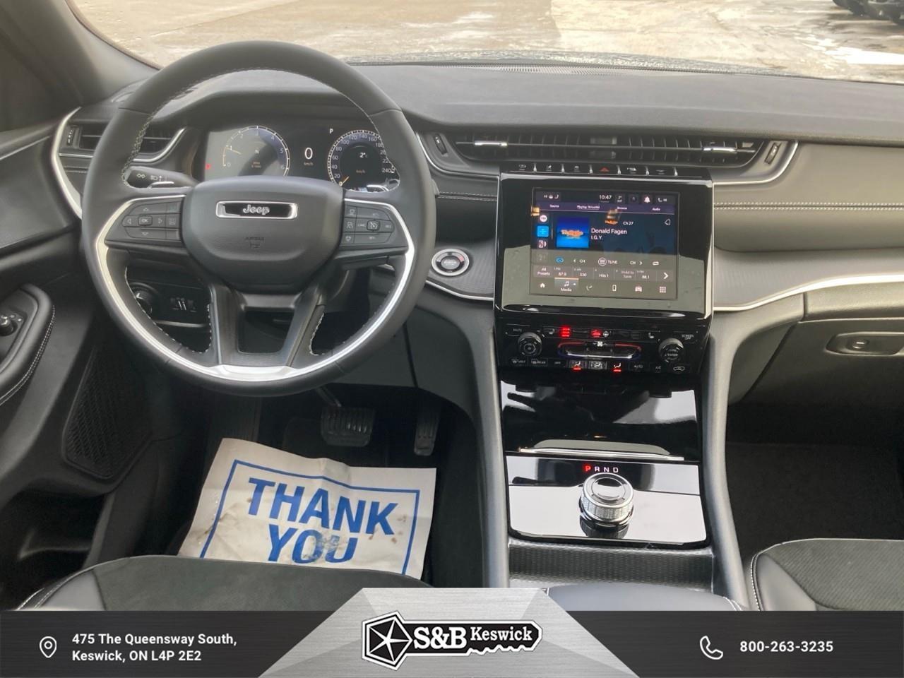 2025 Jeep Grand Cherokee Laredo 4dr 4x4 Photo